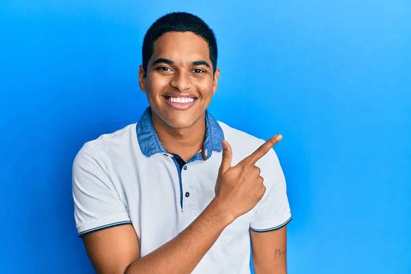 Young Handsome Hispanic Man Wearing Casual Clothes Smiling Cheerful Pointing — Stock Photo, Image