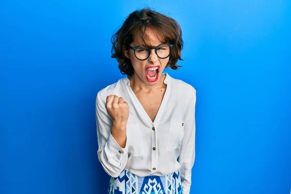 Young Brunette Woman Wearing Casual Clothes Glasses Angry Mad Raising — Stock Photo, Image