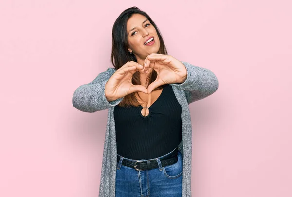 Beautiful Hispanic Woman Wearing Casual Clothes Smiling Love Doing Heart — Stock Photo, Image