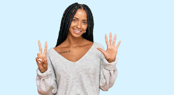 Beautiful Hispanic Woman Wearing Casual Clothes Showing Pointing Fingers Number — Stock Photo, Image