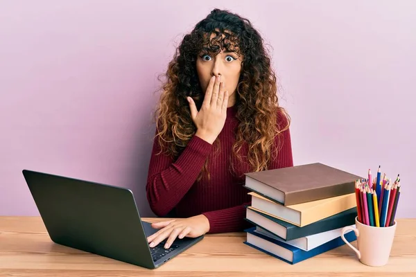 Young Hispanic Girl Studying Using Laptop Books Covering Mouth Hand — Φωτογραφία Αρχείου