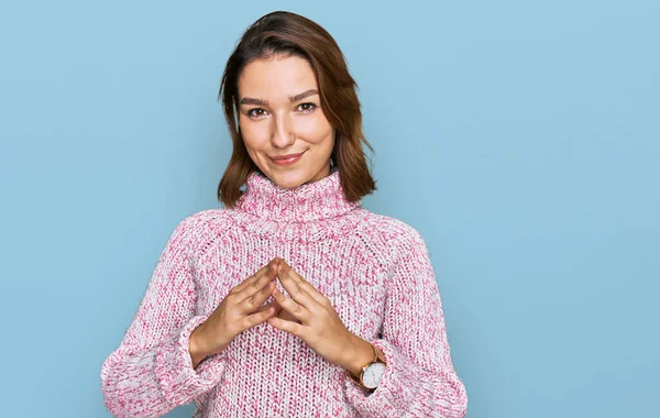 Junge Kaukasische Mädchen Wollenen Winterpullovern Die Hände Zusammengebunden Und Die — Stockfoto