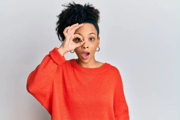 Young African American Girl Wearing Casual Clothes Doing Gesture Shocked — Stock Photo, Image