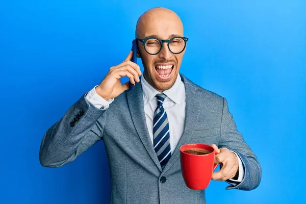 Bald Man Beard Using Smartphone Drinking Cup Coffee Smiling Laughing — Stockfoto