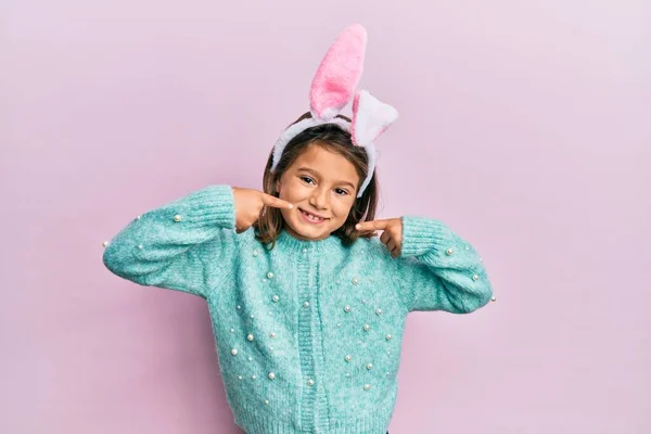 Little Beautiful Girl Wearing Cute Easter Bunny Ears Smiling Cheerful — Stock Photo, Image