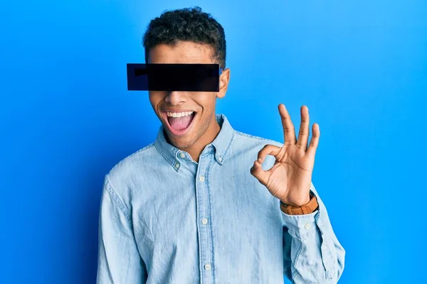 Joven Hombre Afroamericano Guapo Con Gafas Bandera Que Cubren Los —  Fotos de Stock