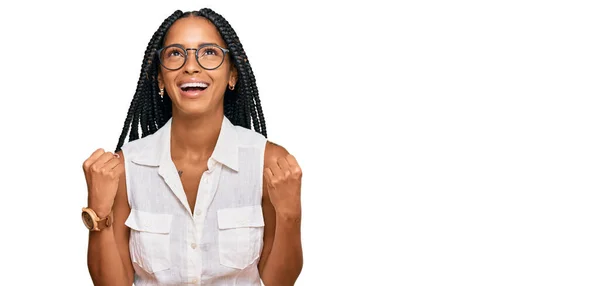 Beautiful Hispanic Woman Wearing Casual Clothes Glasses Celebrating Surprised Amazed — Stock Photo, Image