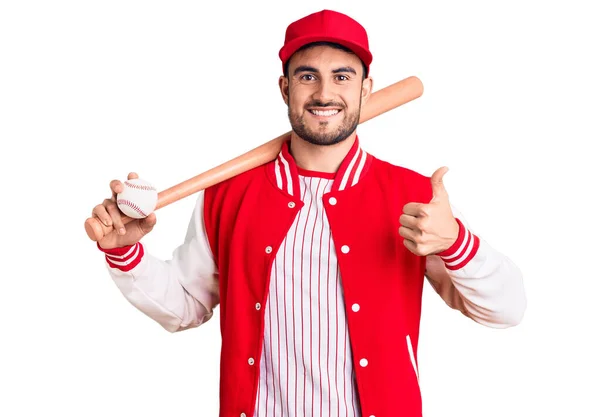 Jovem Homem Bonito Segurando Bastão Beisebol Bola Sorrindo Feliz Positivo — Fotografia de Stock