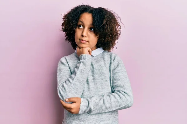 Young Little Girl Afro Hair Wearing Casual Clothes Thinking Concentrated — Stock Photo, Image