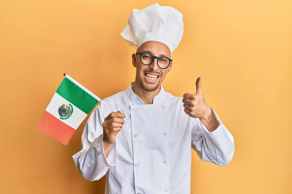 Bald Man Beard Wearing Professional Cook Apron Holding Mexico Flag — Stock fotografie