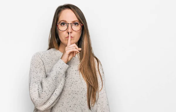 Young Blonde Woman Wearing Casual Sweater Glasses Asking Quiet Finger — Foto de Stock