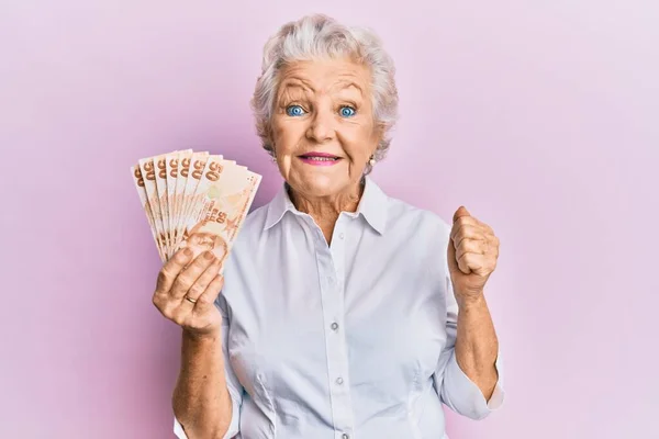 Senior Grey Haired Woman Holding Turkish Lira Banknotes Screaming Proud — Photo