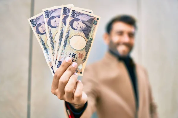 Schöner Geschäftsmann Eleganter Jacke Der Freien Glücklich Lächelt Und 5000 — Stockfoto
