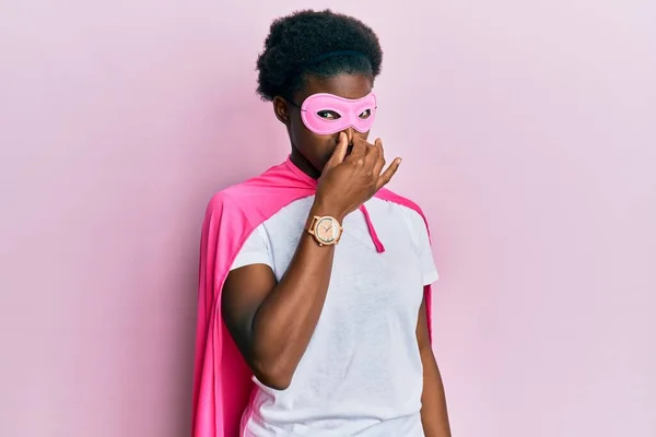 Young African American Girl Wearing Superhero Mask Cape Costume Smelling — Photo