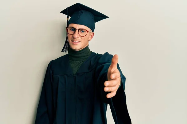 Young Caucasian Man Wearing Graduation Cap Ceremony Robe Smiling Friendly — Stock Photo, Image