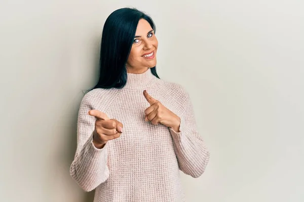 Young Caucasian Woman Wearing Casual Winter Sweater Pointing Fingers Camera — Stock Photo, Image