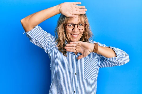 Middle Age Blonde Woman Wearing Casual Clothes Glasses Smiling Cheerful — Stock Photo, Image