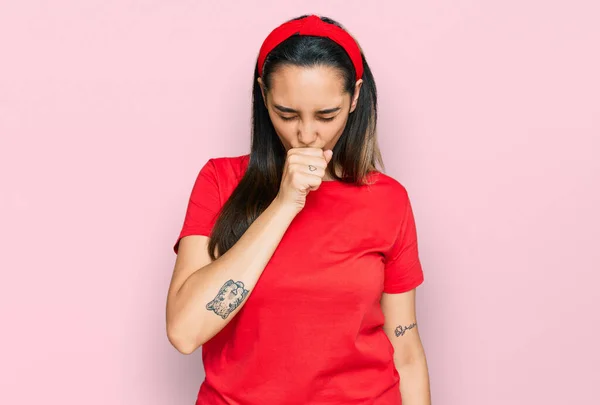 Young Hispanic Woman Wearing Casual Clothes Feeling Unwell Coughing Symptom — Stock Photo, Image