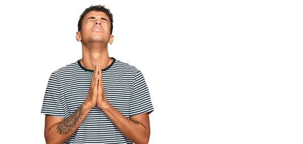 Young Handsome African American Man Wearing Casual Clothes Begging Praying — Stock Photo, Image