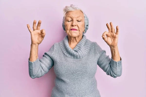 Senior Grey Haired Woman Wearing Wool Sweater Winter Hat Relax — Stock Photo, Image