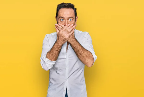 Middle Age Man Wearing Casual Clothes Shocked Covering Mouth Hands — Stock Photo, Image