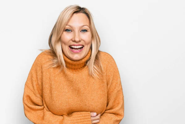 Mujer Caucásica Mediana Edad Que Usa Suéter Invierno Casual Sonriendo — Foto de Stock