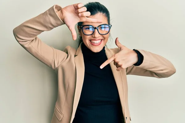 Young Hispanic Woman Wearing Business Style Glasses Smiling Making Frame — Stock Photo, Image