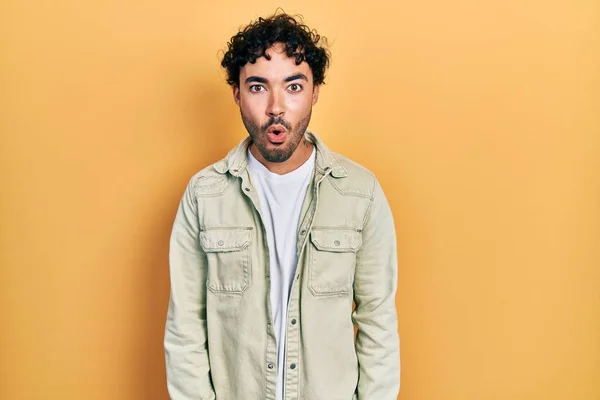 Young Hispanic Man Wearing Casual Clothes Afraid Shocked Surprise Expression — Stock Photo, Image