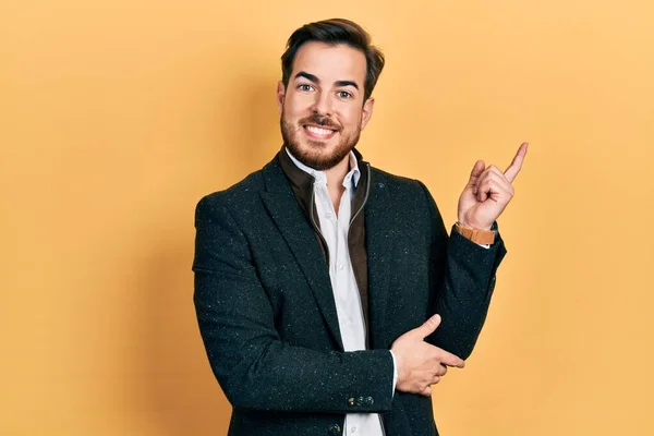 Handsome Caucasian Man Beard Wearing Elegant Business Jacket Smiling Happy — Stock Photo, Image