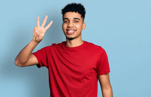Junger Afrikanisch Amerikanischer Mann Lässigem Rotem Shirt Das Finger Nummer — Stockfoto