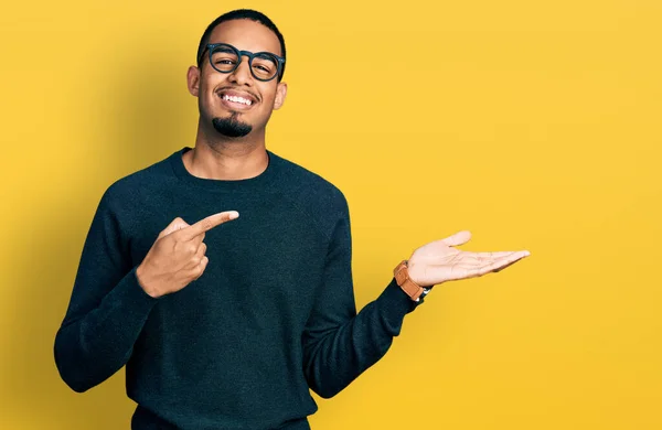 Young African American Man Wearing Casual Clothes Glasses Amazed Smiling — Stock Photo, Image