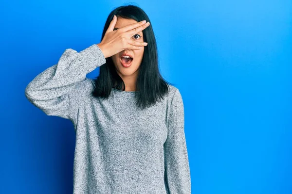 Beautiful Asian Young Woman Wearing Casual Clothes Peeking Shock Covering — Stock Photo, Image