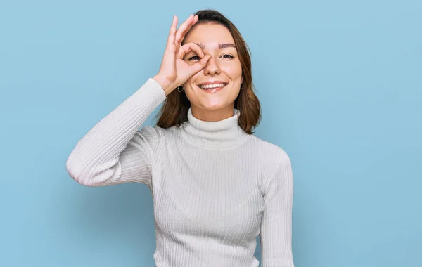 Ung Kaukasiska Flicka Bär Casual Kläder Gör Gest Med Handen — Stockfoto