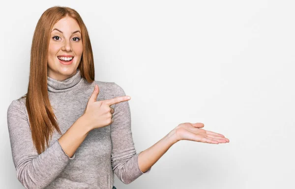 Young Irish Woman Wearing Casual Clothes Amazed Smiling Camera While — Stock Photo, Image