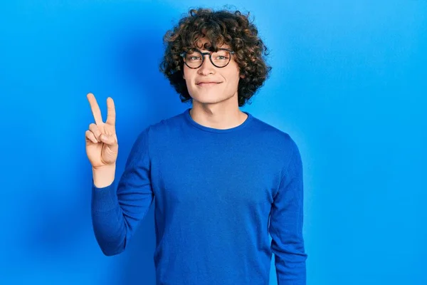 Handsome Young Man Wearing Casual Clothes Glasses Showing Pointing Fingers — Stock Photo, Image