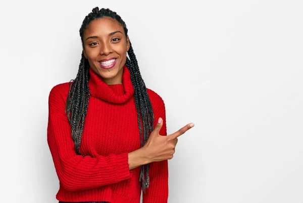 Αφροαμερικανή Γυναίκα Που Φοράει Casual Χειμωνιάτικο Πουλόβερ Χαρούμενη Χαμόγελο Στο — Φωτογραφία Αρχείου