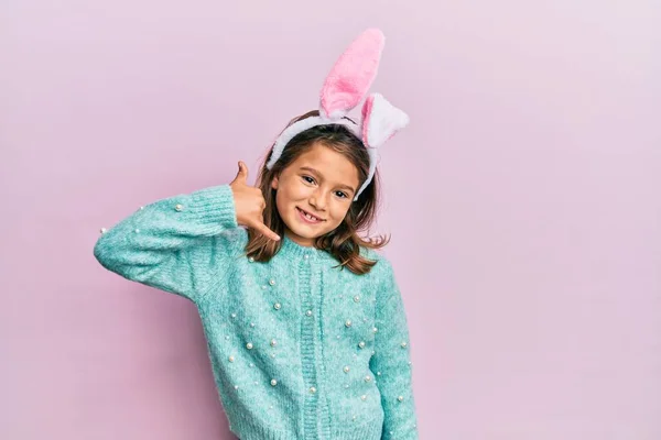 Little Beautiful Girl Wearing Cute Easter Bunny Ears Smiling Doing — Stock Photo, Image