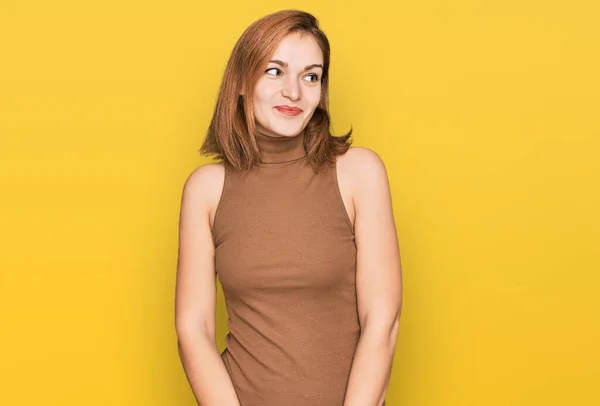 Young Caucasian Woman Wearing Casual Clothes Smiling Looking Side Staring — Stock Photo, Image
