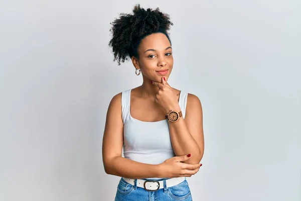 Young African American Girl Wearing Casual Style Sleeveless Shirt Smiling — Stock Photo, Image