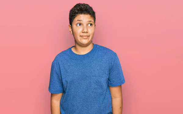 Teenager Hispanic Boy Wearing Casual Clothes Smiling Looking Side Staring — Stock Photo, Image