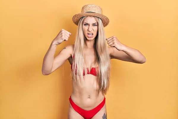 Young Caucasian Woman Wearing Bikini Summer Hat Angry Mad Raising — Stock Photo, Image