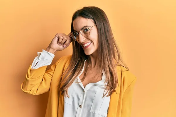 Young Beautiful Woman Wearing Business Style Glasses Smiling Pointing Head — Stock Photo, Image