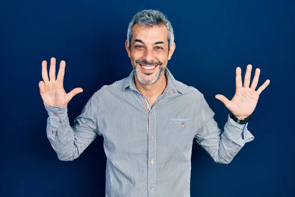 Schöner Mann Mittleren Alters Mit Grauen Haaren Trägt Business Hemd — Stockfoto