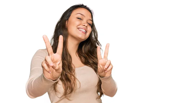 Young Hispanic Girl Wearing Casual Clothes Smiling Looking Camera Showing — Stock Photo, Image