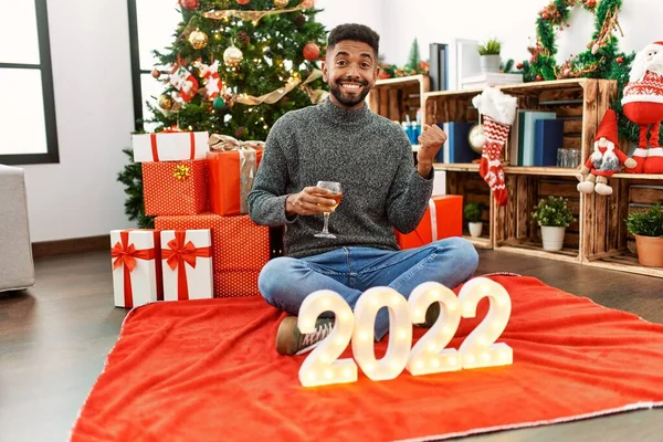 Young Hispanic Man Beard Sitting Christmas Tree Celebrating 2022 New — Stock Photo, Image
