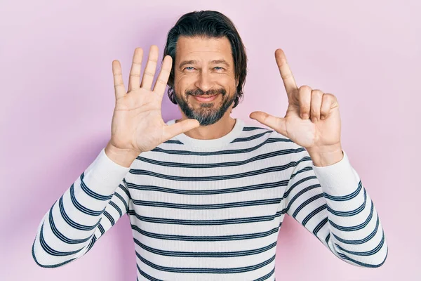 Middle Age Caucasian Man Wearing Casual Clothes Showing Pointing Fingers — Stock Photo, Image