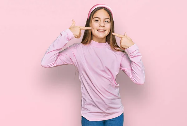 Beautiful Brunette Little Girl Wearing Casual Turtleneck Sweater Smiling Cheerful — Fotografia de Stock