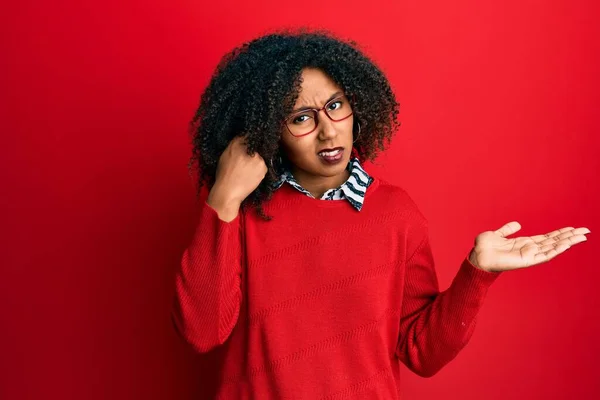 Beautiful African American Woman Afro Hair Wearing Sweater Glasses Confused — Foto de Stock