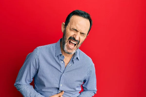 Mann Mittleren Alters Hispanischen Kleidung Mit Der Hand Auf Dem — Stockfoto