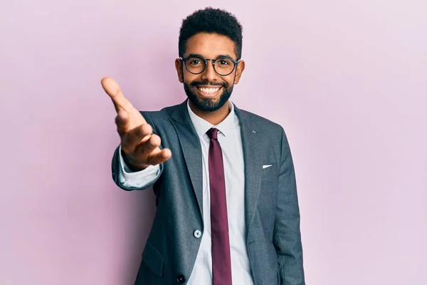 Handsome Hispanic Business Man Beard Wearing Business Suit Tie Smiling — Stock Photo, Image